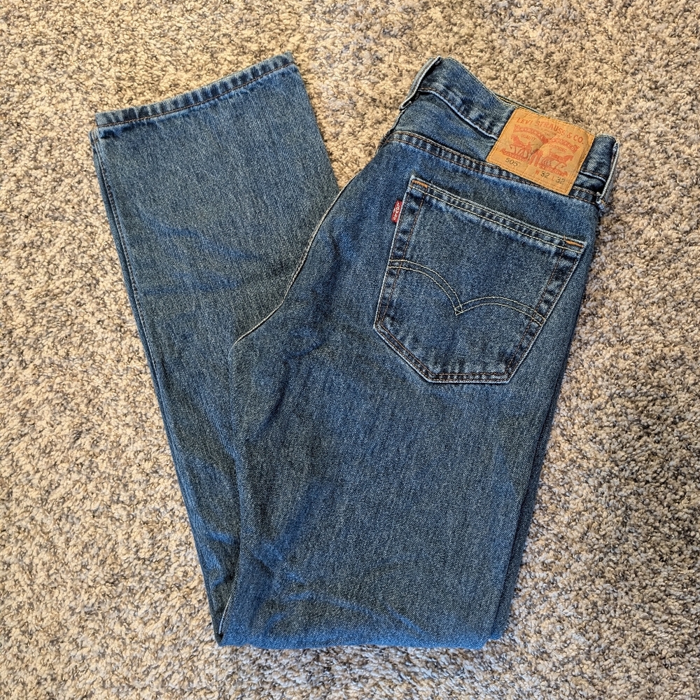 Levi's Men's 505 Medium Wash Blue Jeans, 32Wx32L 100% Cotton Denim